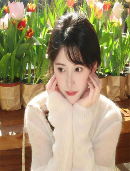 《荒野独居 第一季》导演手法解析：艺术风格与技术特点分析，幕后花絮